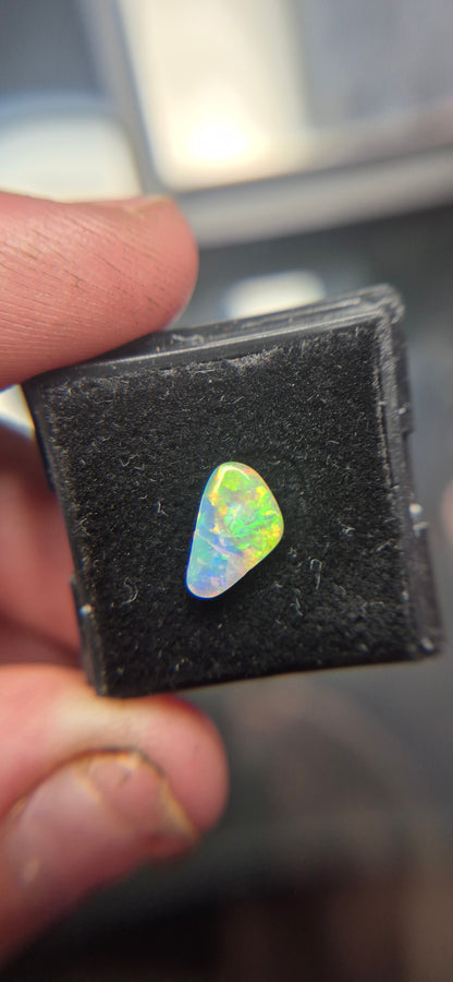 0.80ct Freeform Coober Pedy Opal – Bright Full Spectrum Harlequin Fire