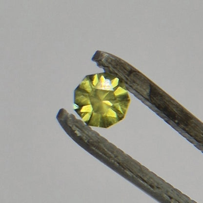 IGI Certified Custom Round Yellow Mali Garnet - 0.47 Ct