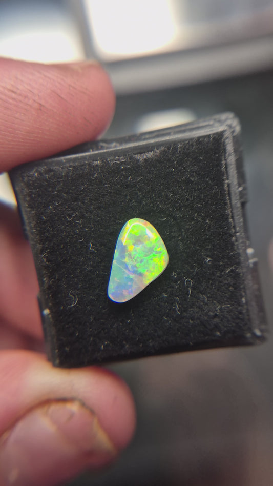 0.80ct Freeform Coober Pedy Opal – Bright Full Spectrum Harlequin Fire